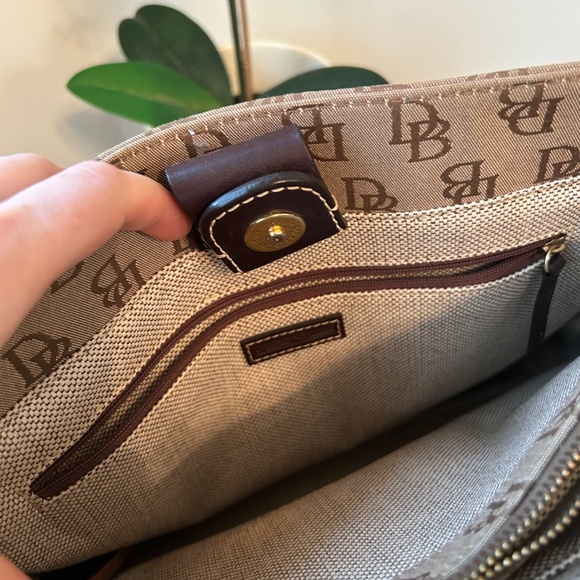 Dooney & Bourke Tan Monogram Tote With Brown Straps and Gold Hardware - Picture 8 of 8